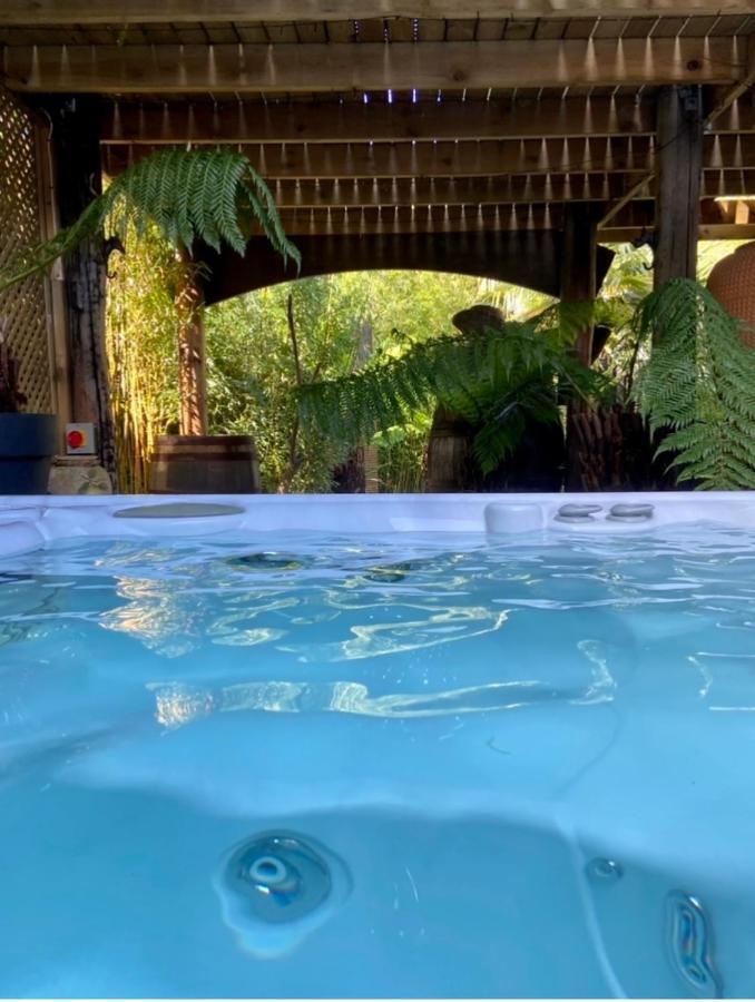 Jungle Cabin Martin Mill Bagian luar foto